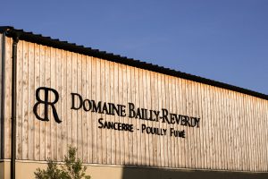 Façade du Domaine Bailly-Reverdy à Bué, point de vente